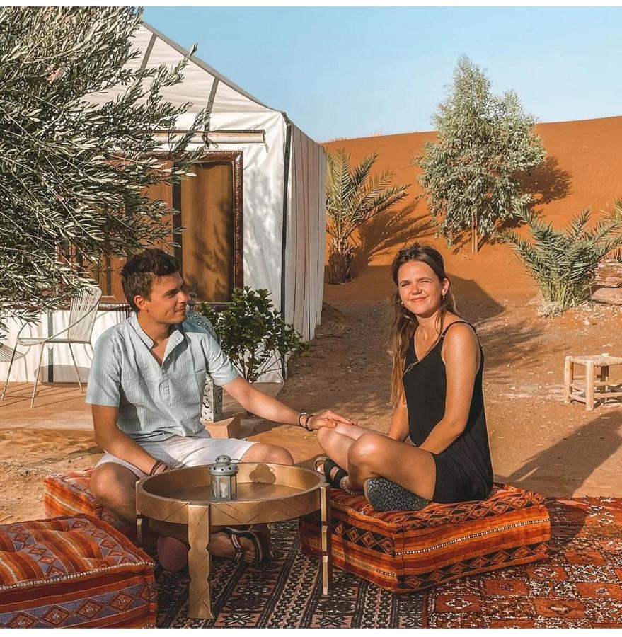 Caravanserai Luxury Desert Tented Camp Merzuga Kültér fotó