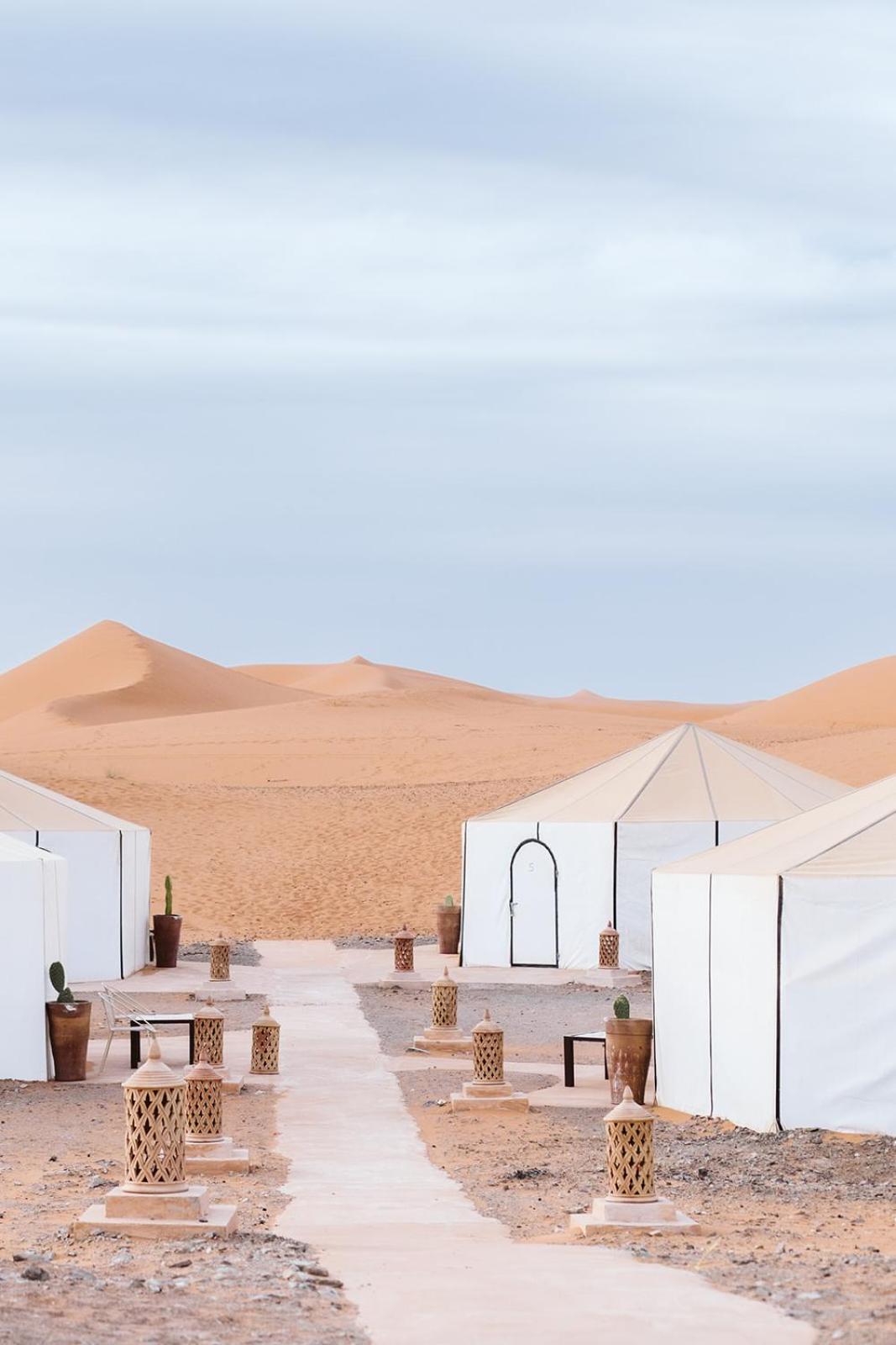 Caravanserai Luxury Desert Tented Camp Merzuga Kültér fotó